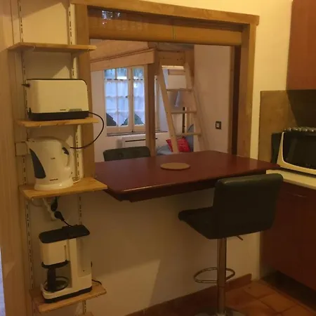 Cosy, Calme Et Authentique Au Coeur De Carcassonne